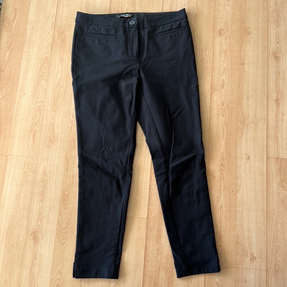 Noel Asmar size 6 black pants